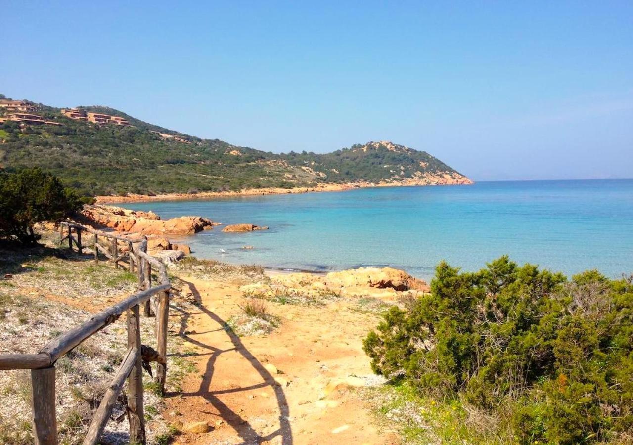 San Teodoro Punta Est Curatissimo Bilocale Daire Capo Coda Cavallo Dış mekan fotoğraf